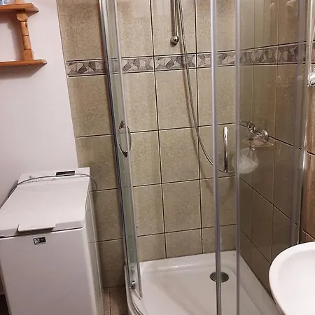 W Poblizu Jeziora Holiday home Czarnowka